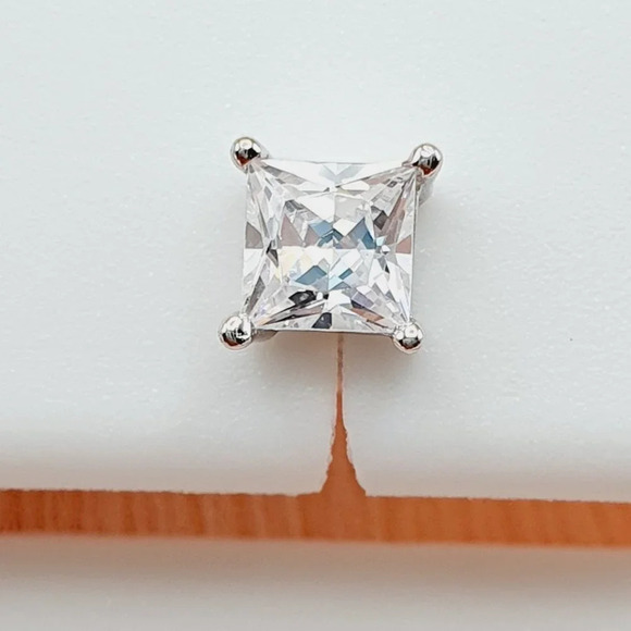 4MM S925 Sterling Silver CZ Stud Earrings for Women/Girl, US19251023 - Picture 8 of 14